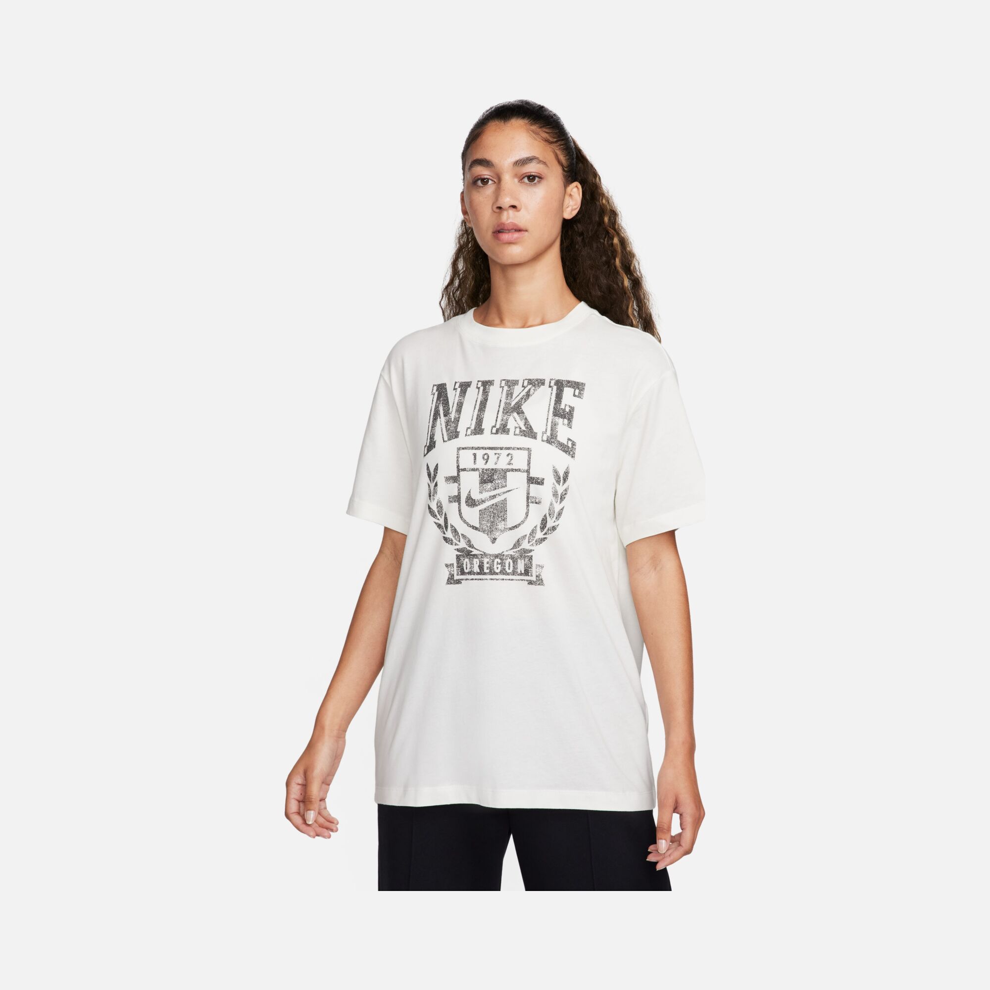 Nike Sportswear Fleece Boyfriend Short-Sleeve Kadın Tişört