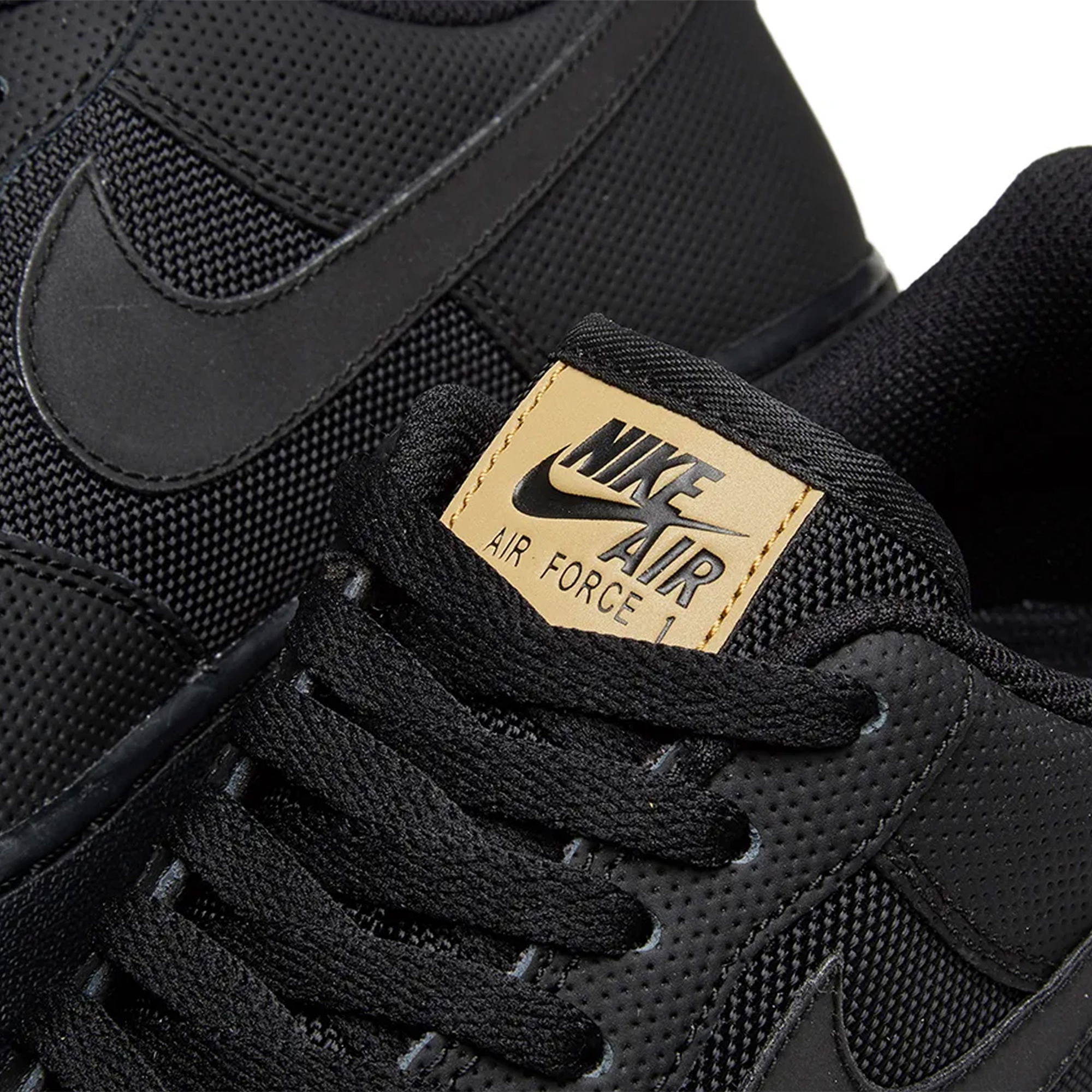 Nike Air Force 1 '07 HO18 Erkek Spor Ayakkabı