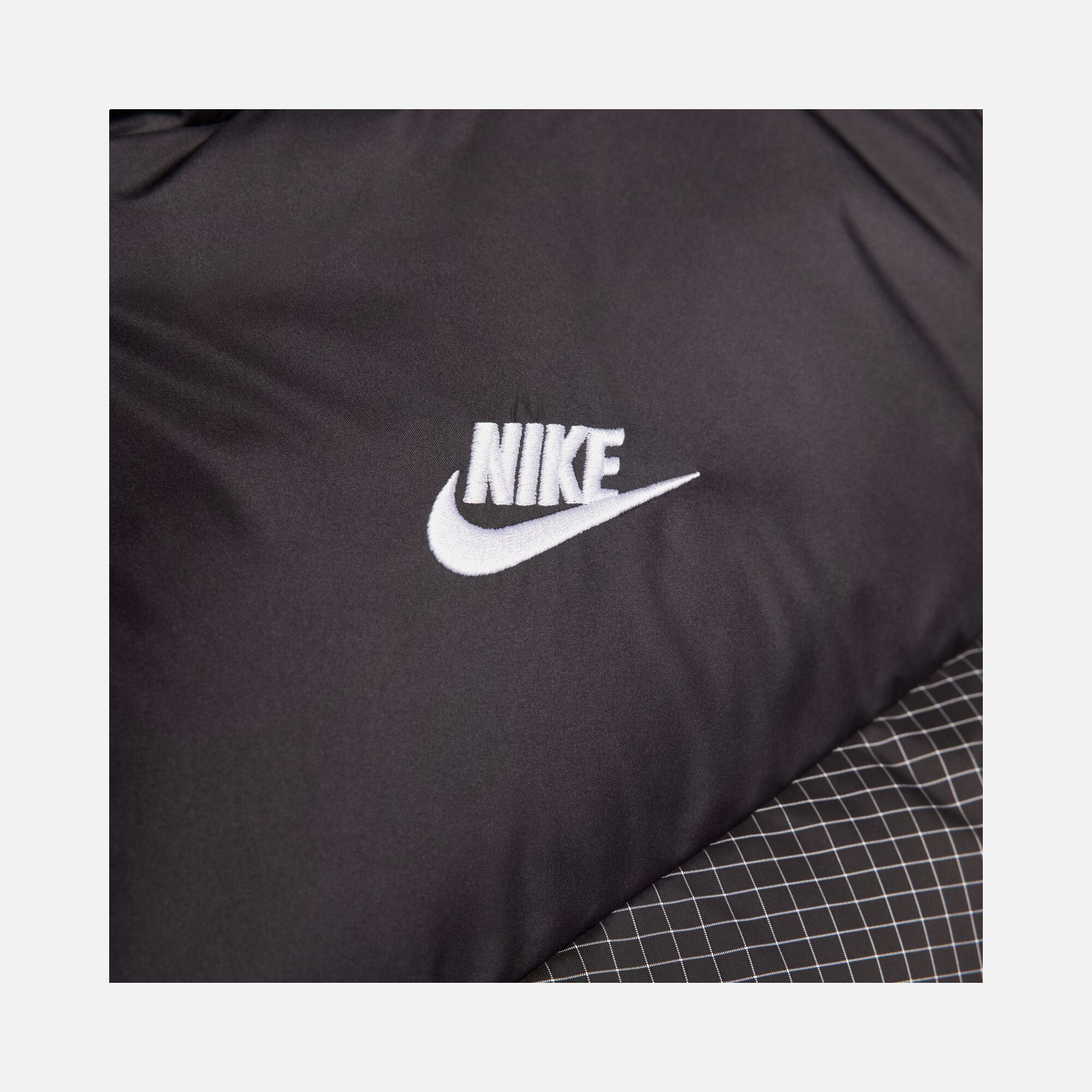 Nike Sportswear Therma-Fit Loose Long Puffer Full-Zip Kadın Yelek