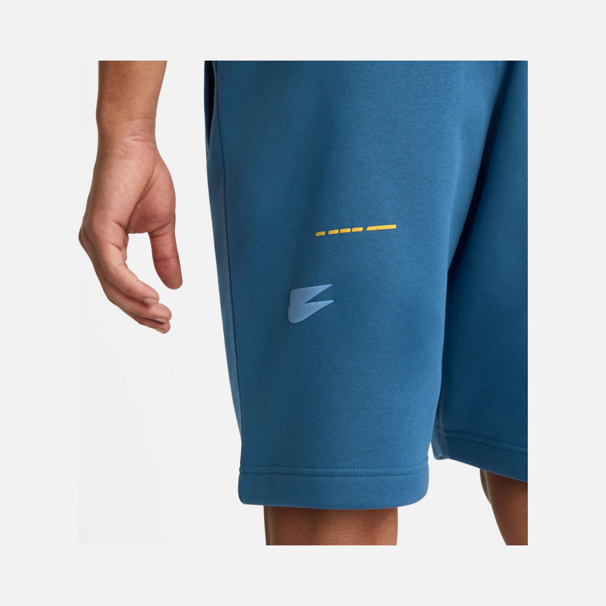 Nike Sportswear Sport Essentials+ French Terry Erkek Şort