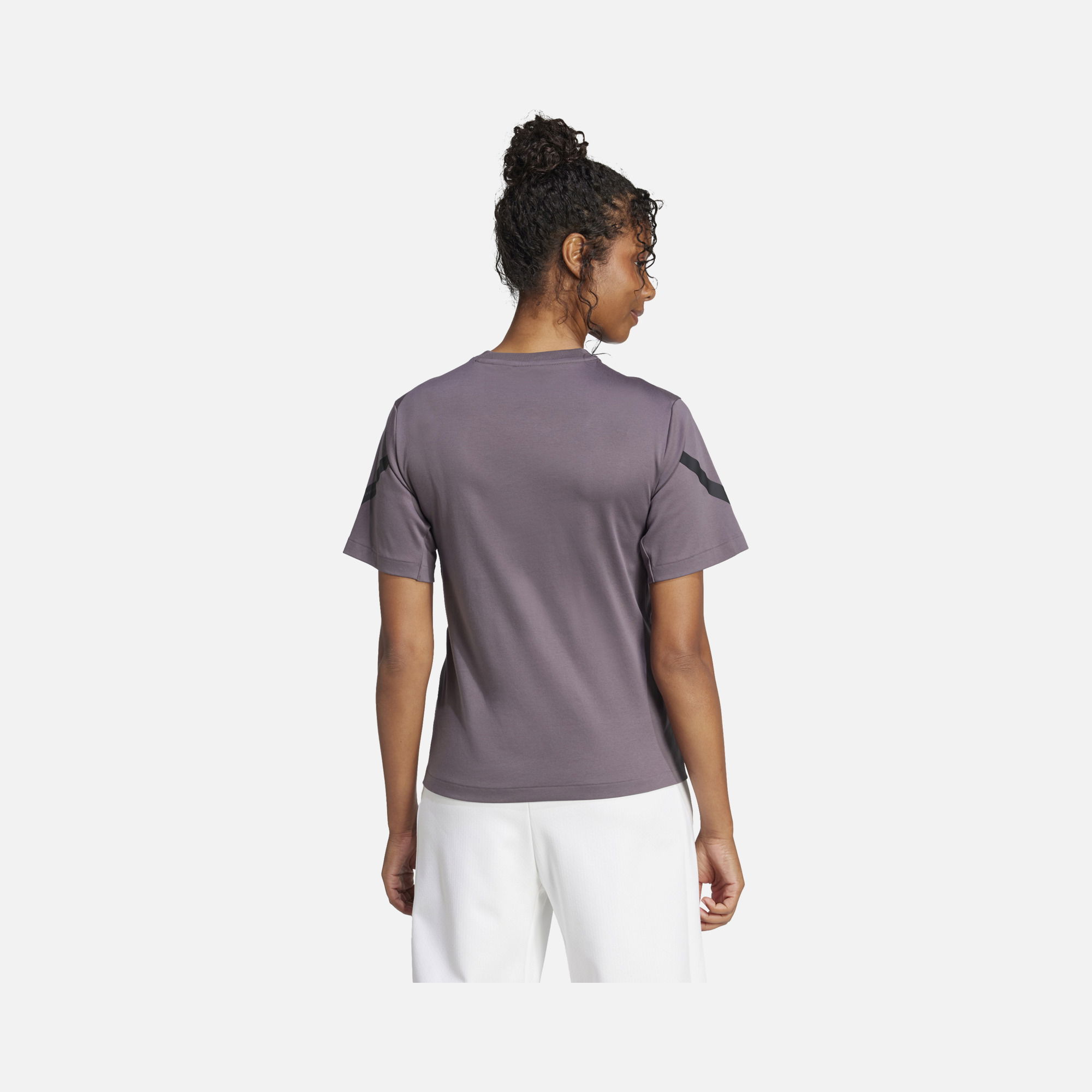 adidas Z.N.E. Sportswear Short-Sleeve Kadın Tişört