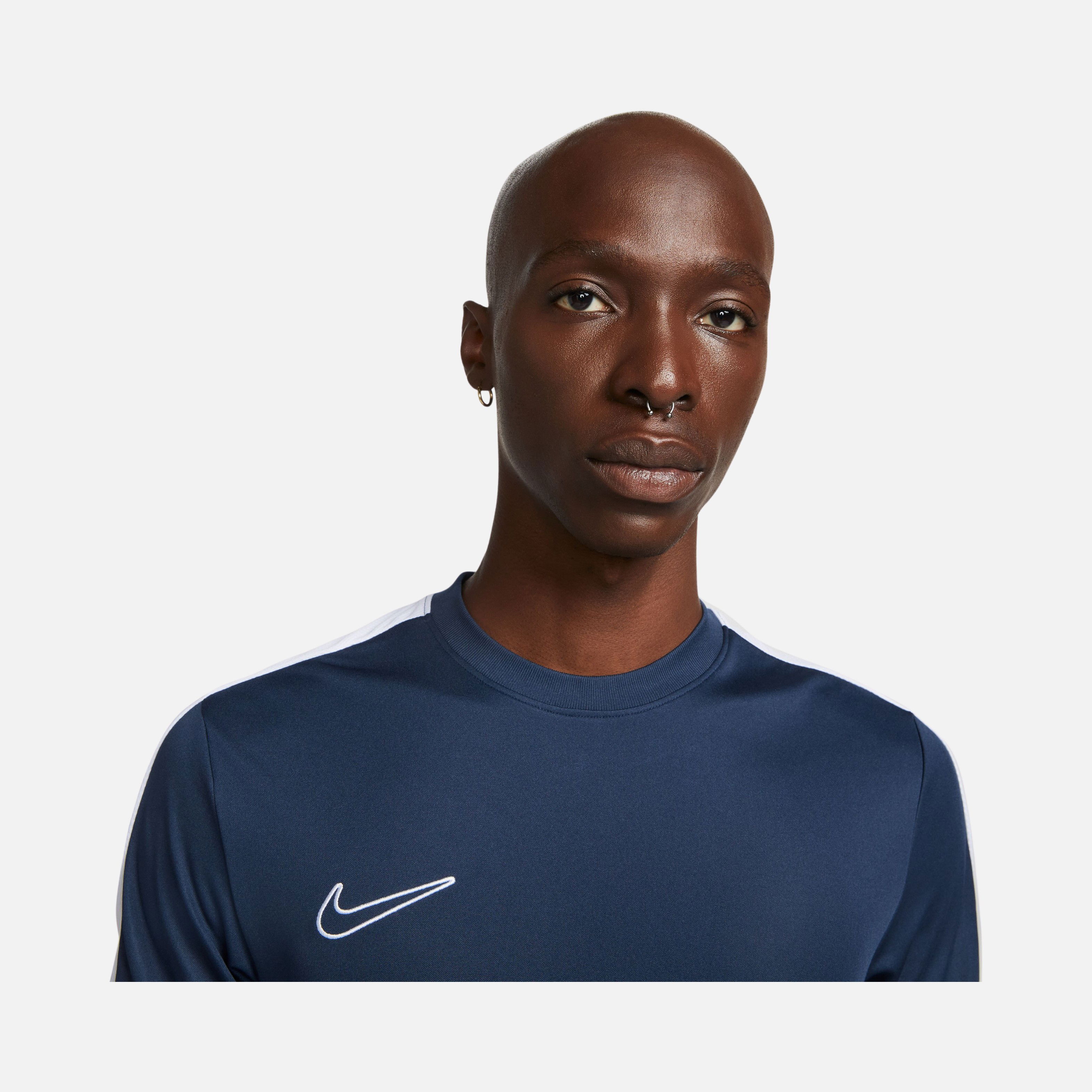 Nike Dri-Fit Academy Smooth Knit Global Football Training Short-Sleeve Erkek Tişört