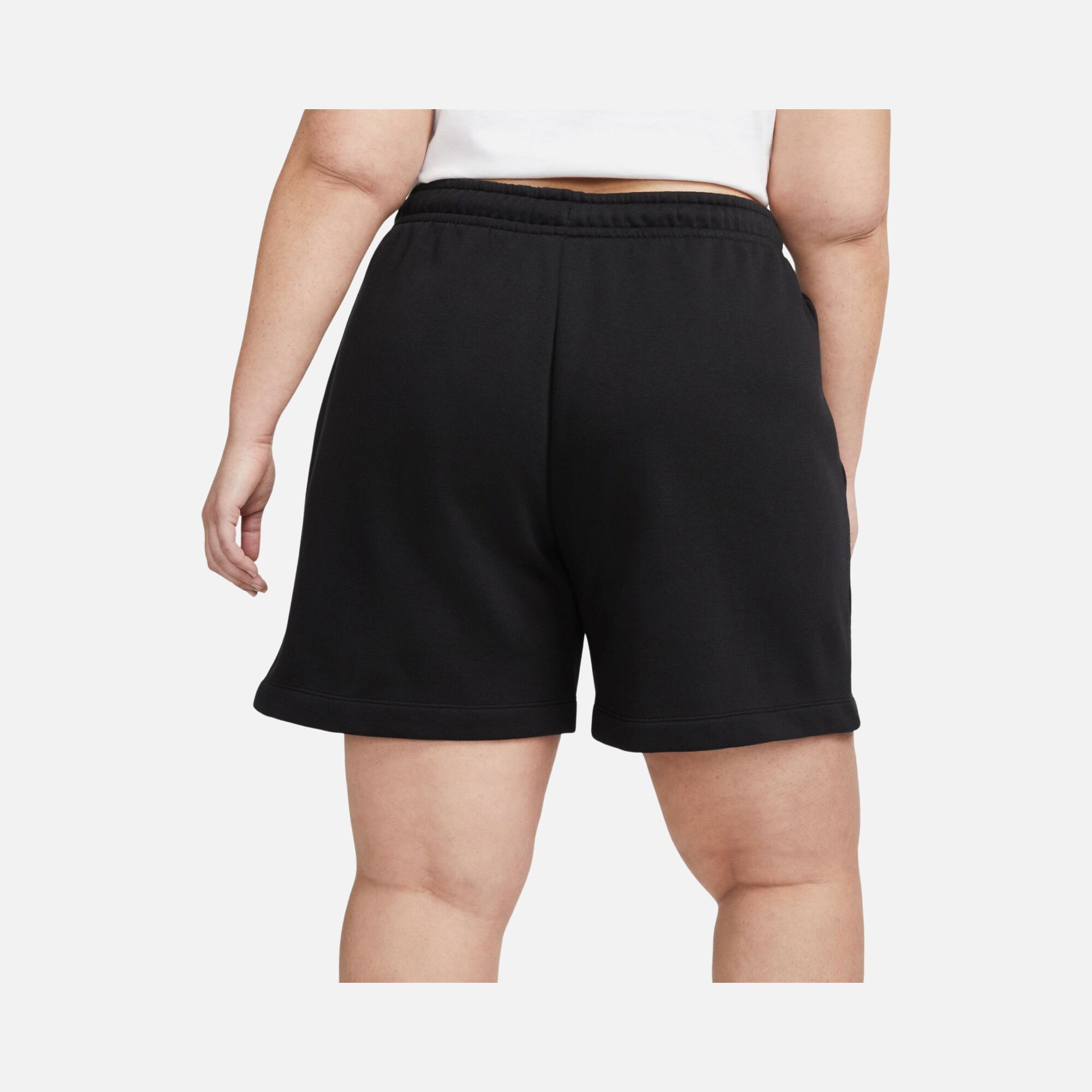 Nike Sportswear Essential Fleece High-Rise (Plus Size) Kadın Şort