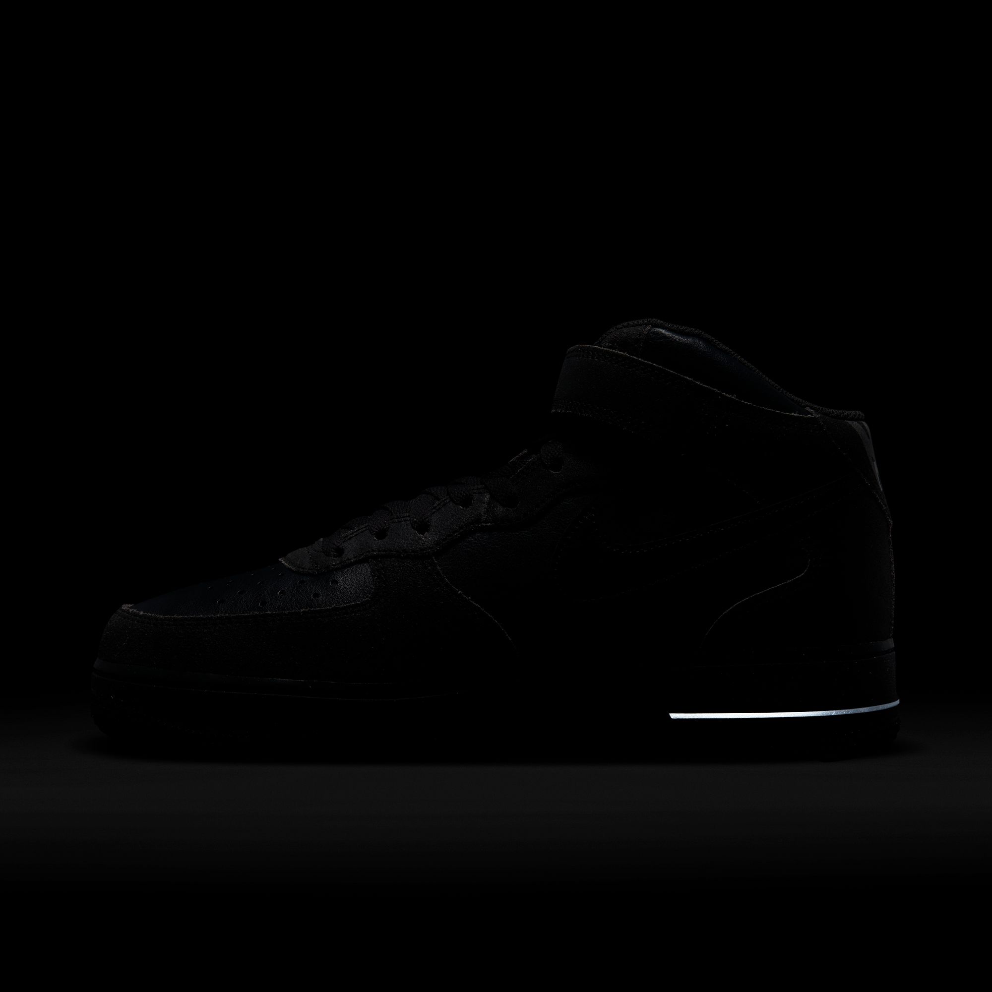 Nike Air Force 1 Mid '07 LX Erkek Spor Ayakkabı