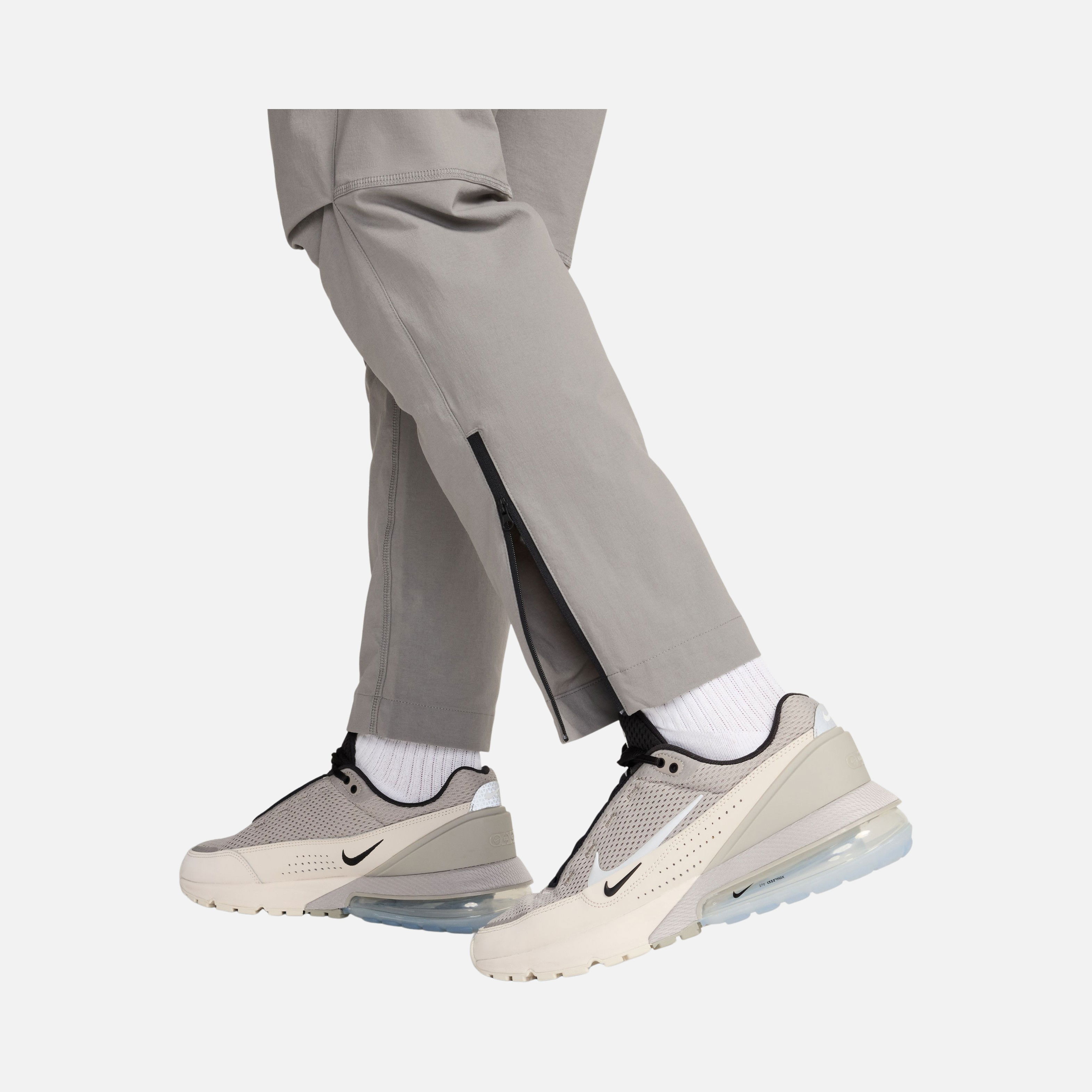 Nike Sportswear Tech Woven Erkek Eşofman Altı