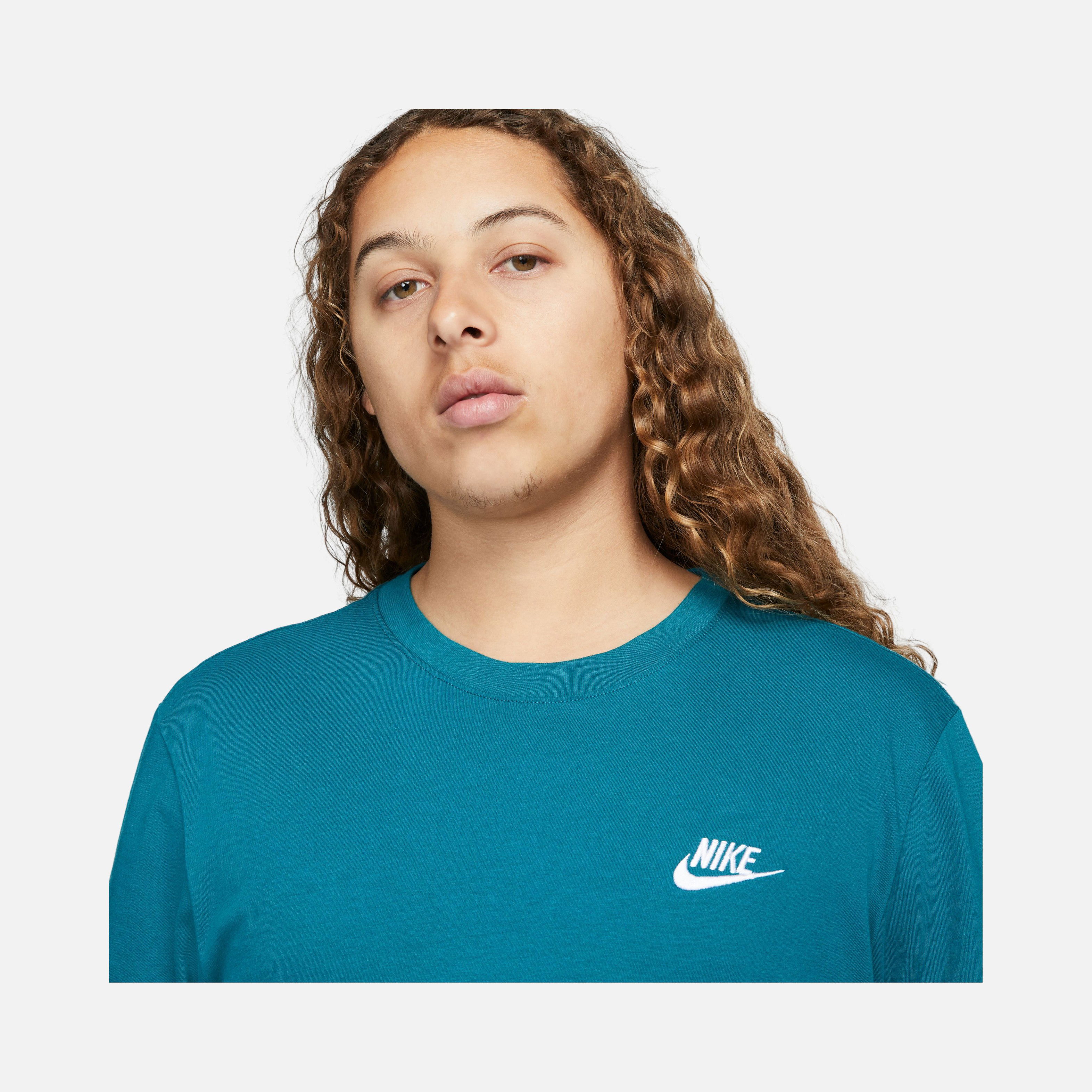 Nike Sportswear Club Short-Sleeve Erkek Tişört