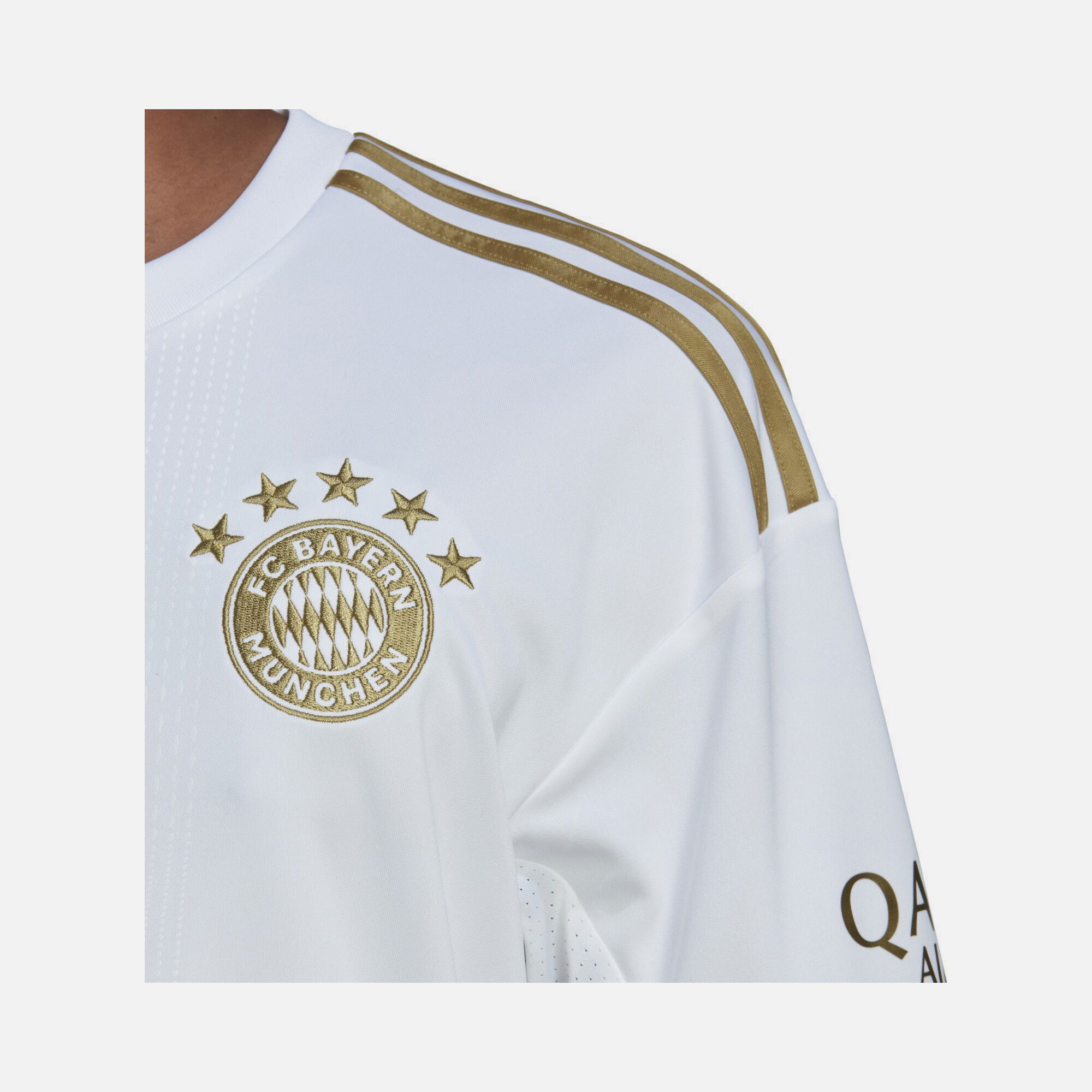 adidas FC Bayern Munich 2022-2023 Deplasman Erkek Forma