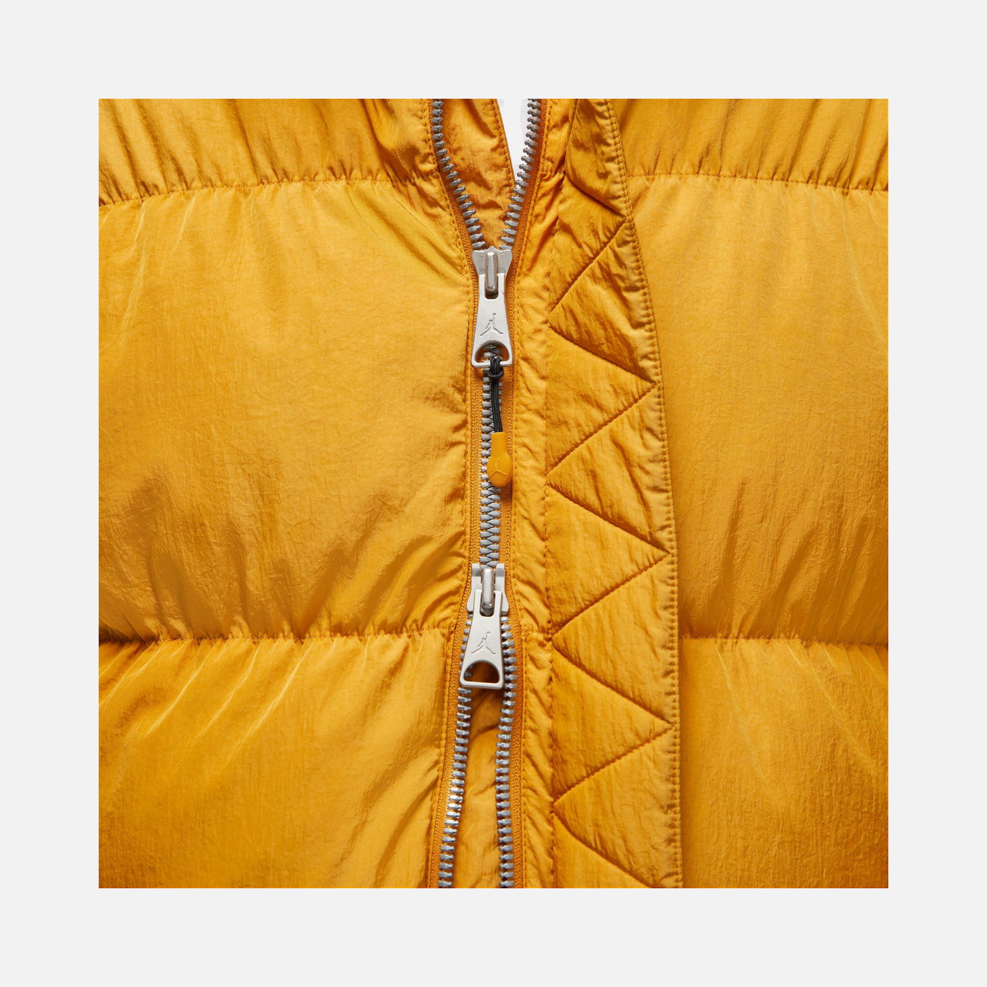 Nike Jordan Essential Statement 550 Down Fill Full-Zip Hoodie Erkek Parka