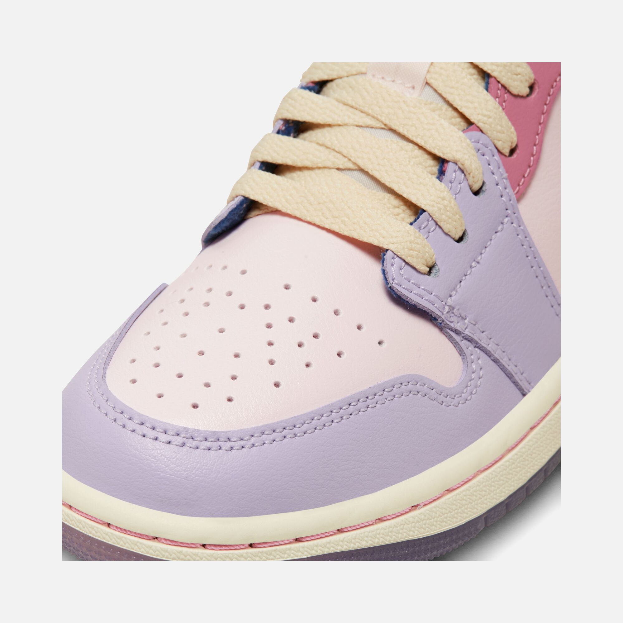 Nike Air Jordan 1 Low FA24 Kadın Spor Ayakkabı