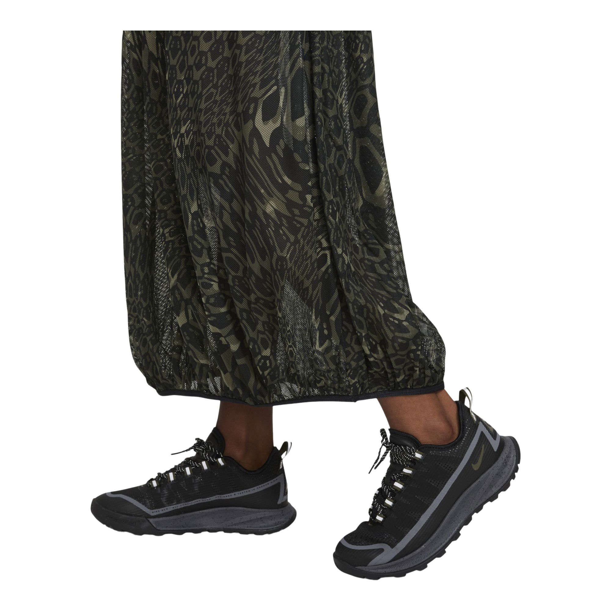 Nike Dri-Fit ACG "Happy Arachnid" Kadın Etek