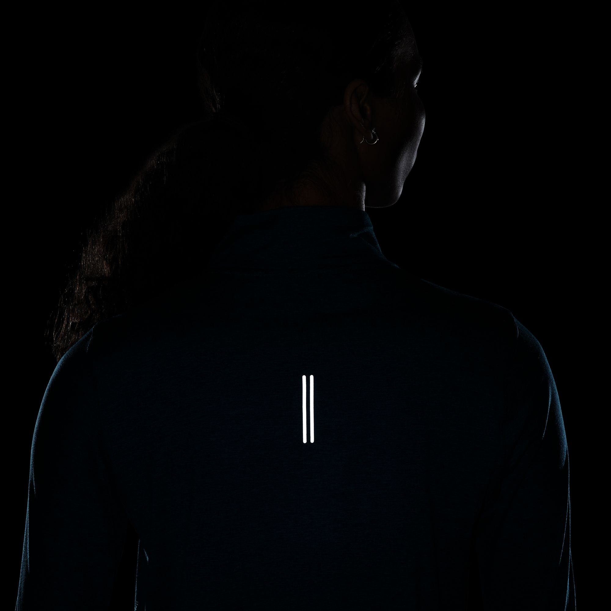Nike Element 1/2-Zip Running Long-Sleeve Kadın Tişört
