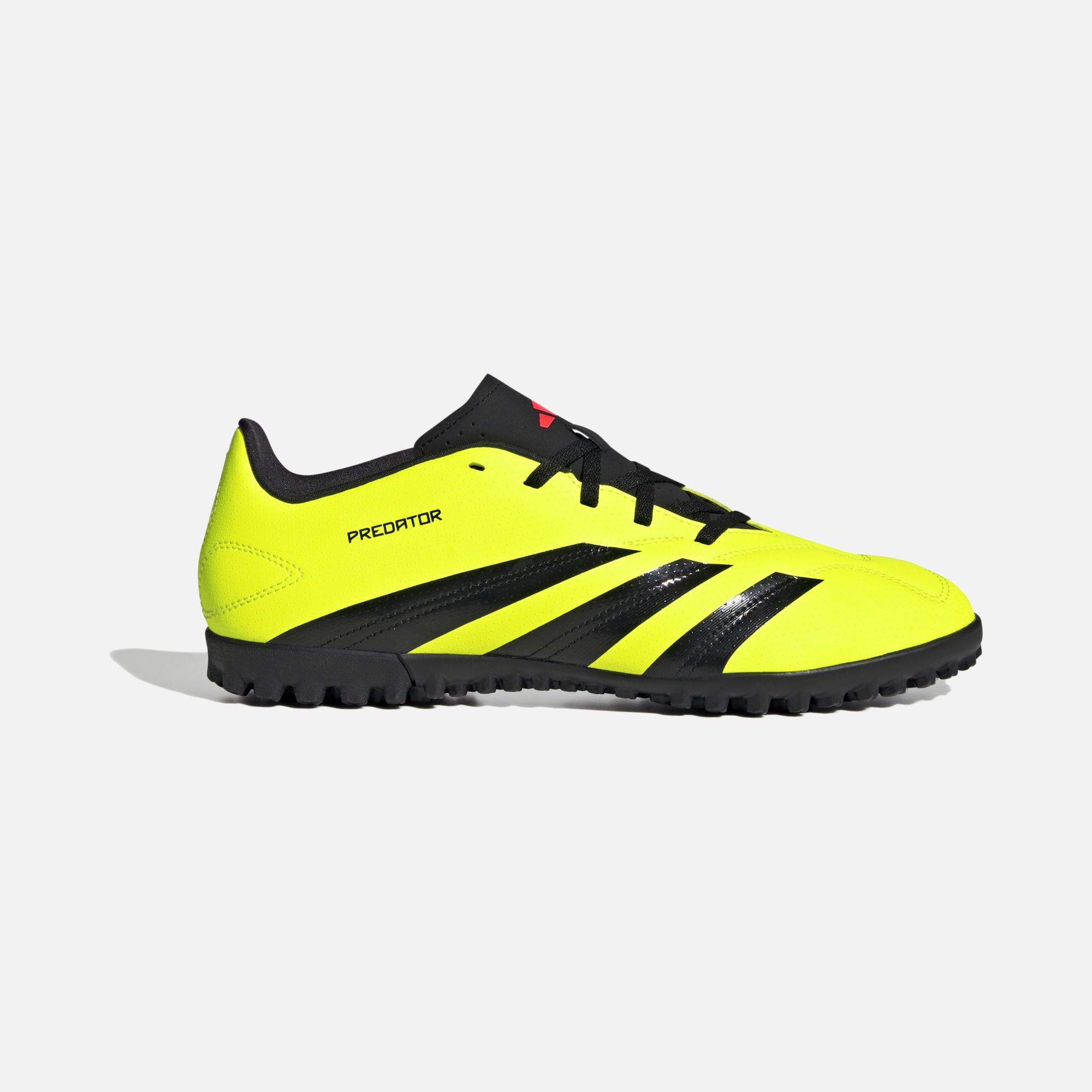 adidas Predator Club TF Erkek Halı Saha Ayakkabı