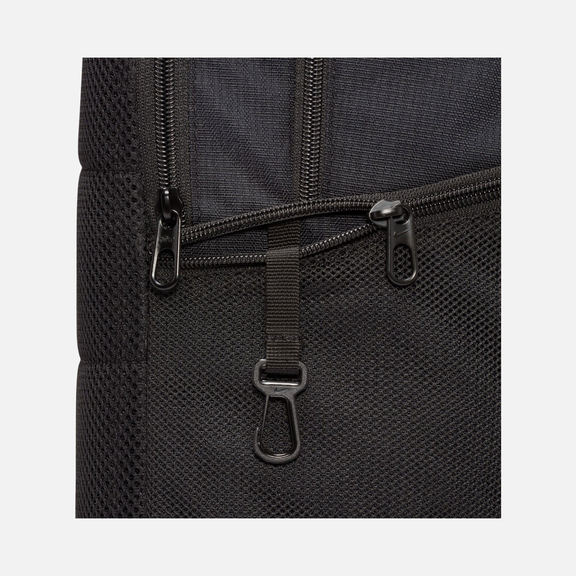 Nike Brasilia 9.5 Training (Medium 24 L) Erkek Sırt Çantası