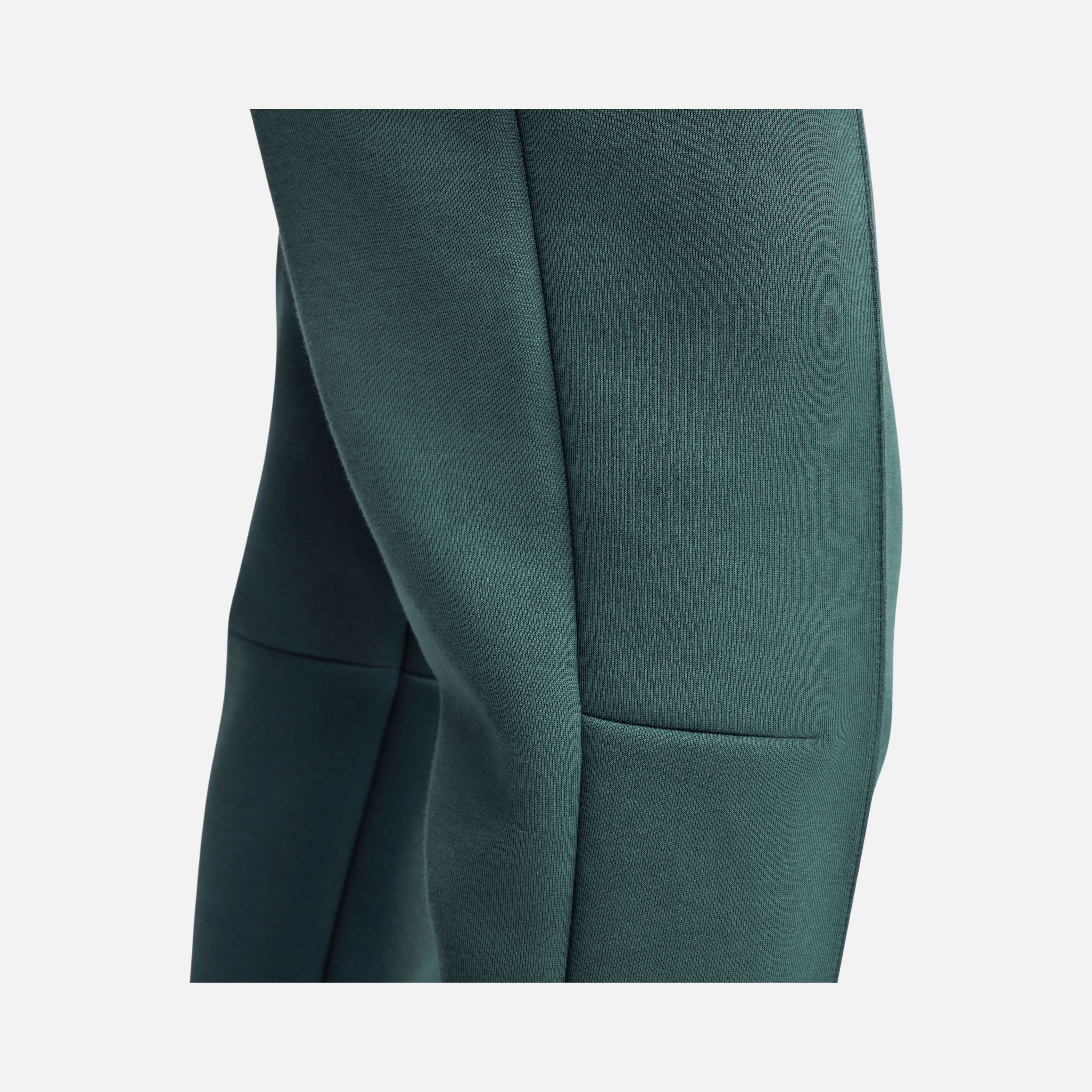 Nike Sportswear Tech Fleece Mid-Rise Kadın Eşofman Altı