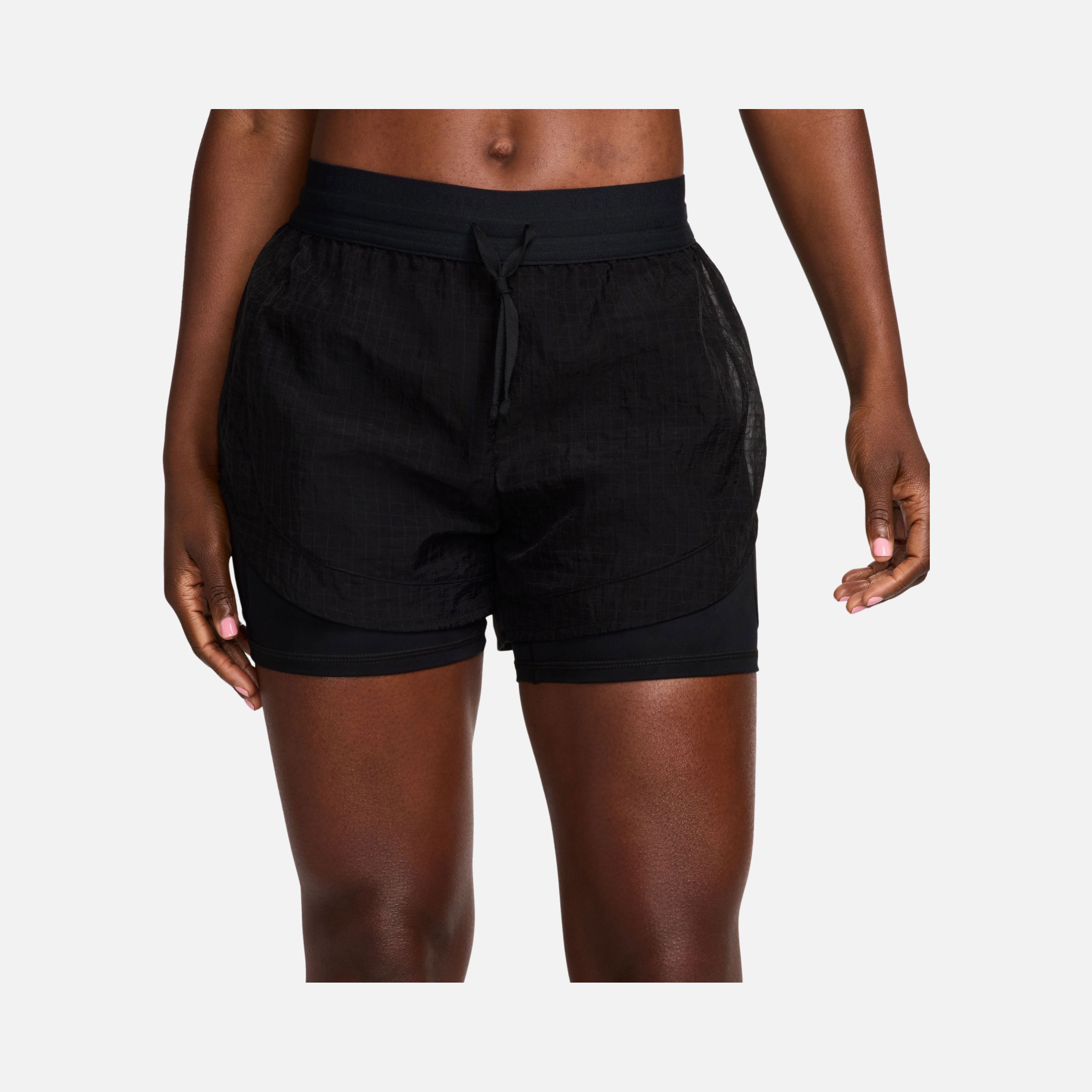 Nike Dri-Fit Run Division Mid-Rise 7.5cm (approx.) 2-in-1 Running Kadın Şort