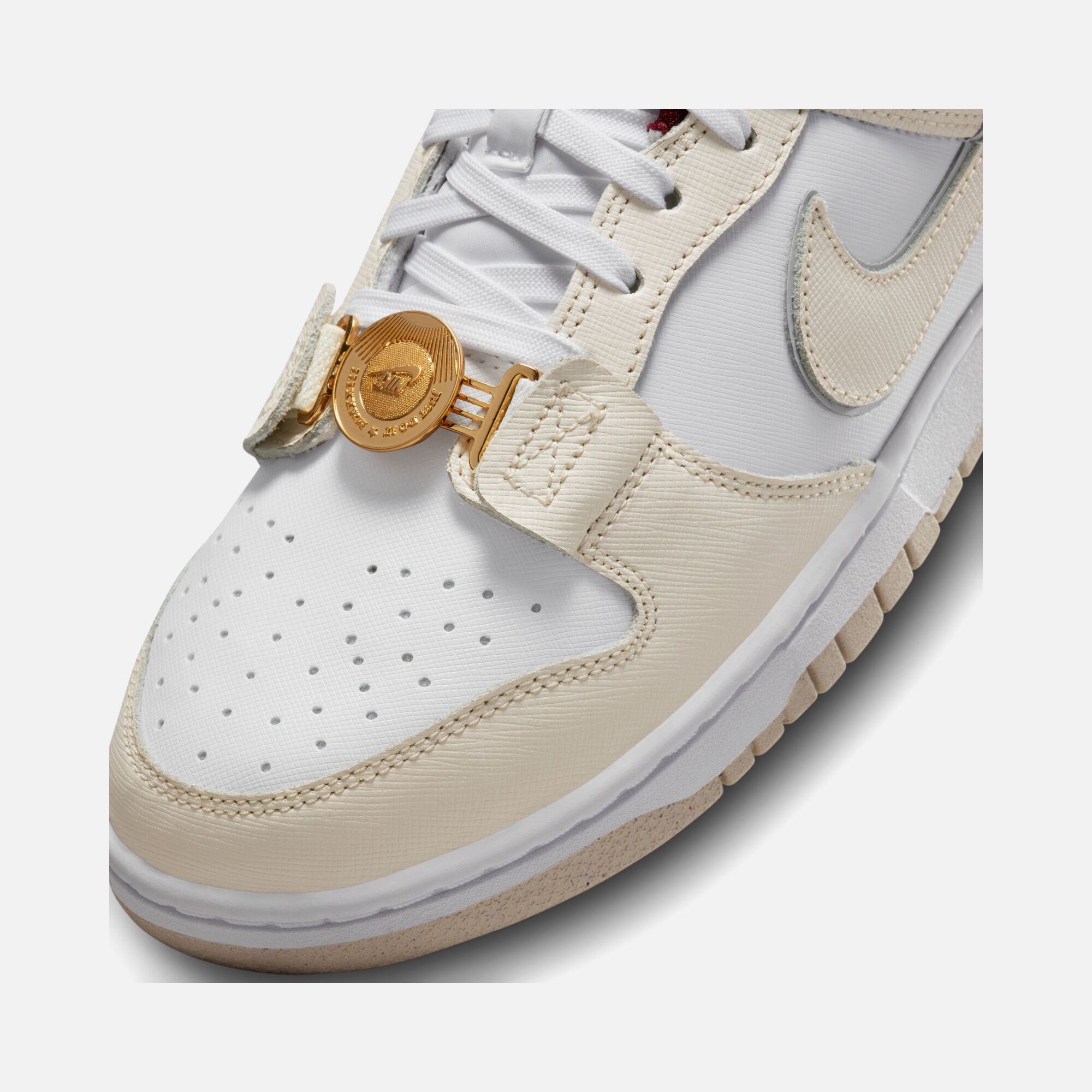 Nike Dunk Low SE ''Just Do It MMXXIII'' Kadın Spor Ayakkabı