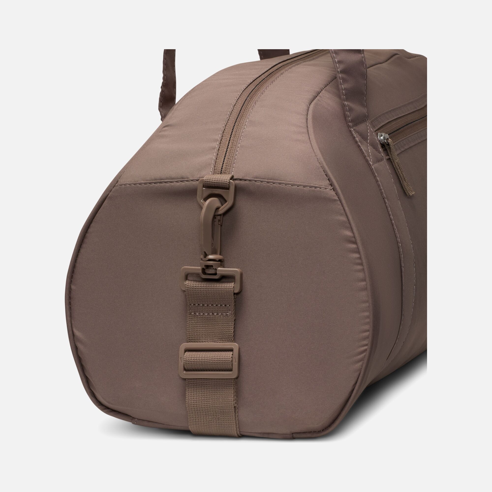 Nike Gym Club (24 L) Training Kadın Spor Çantası