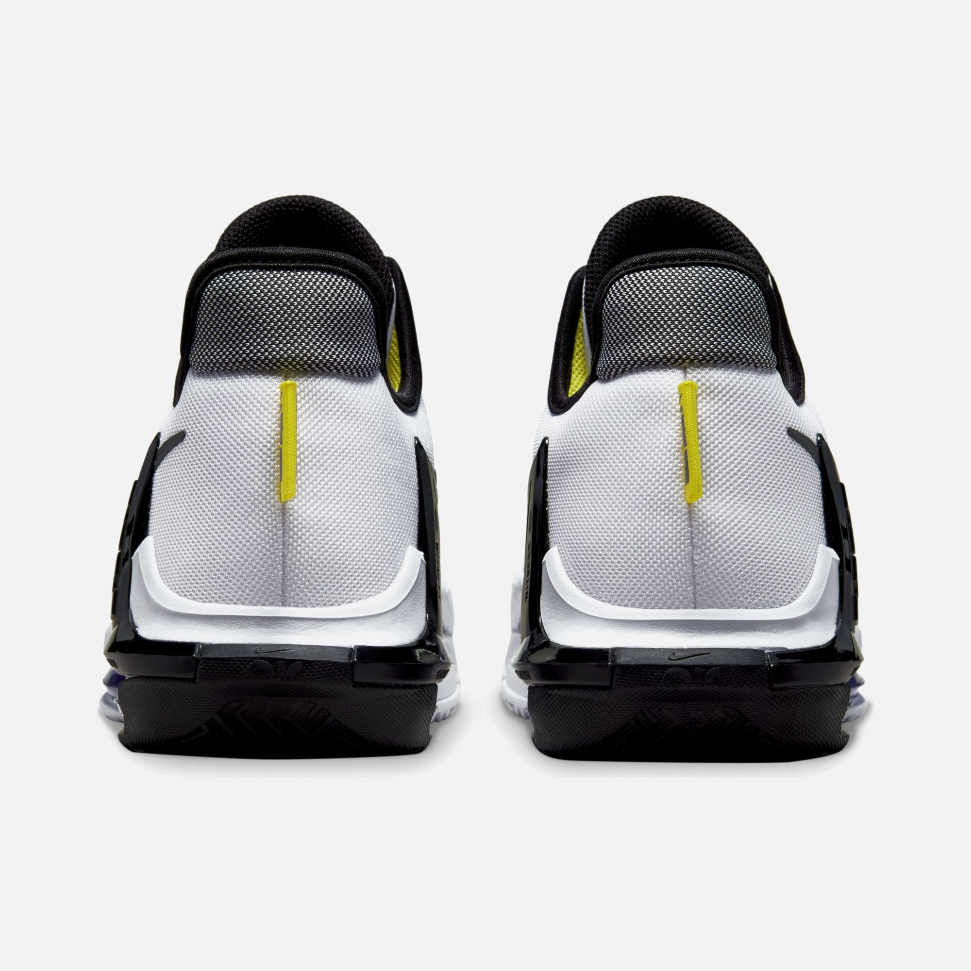 Nike LeBron James Witness VI Erkek Basketbol Ayakkabısı