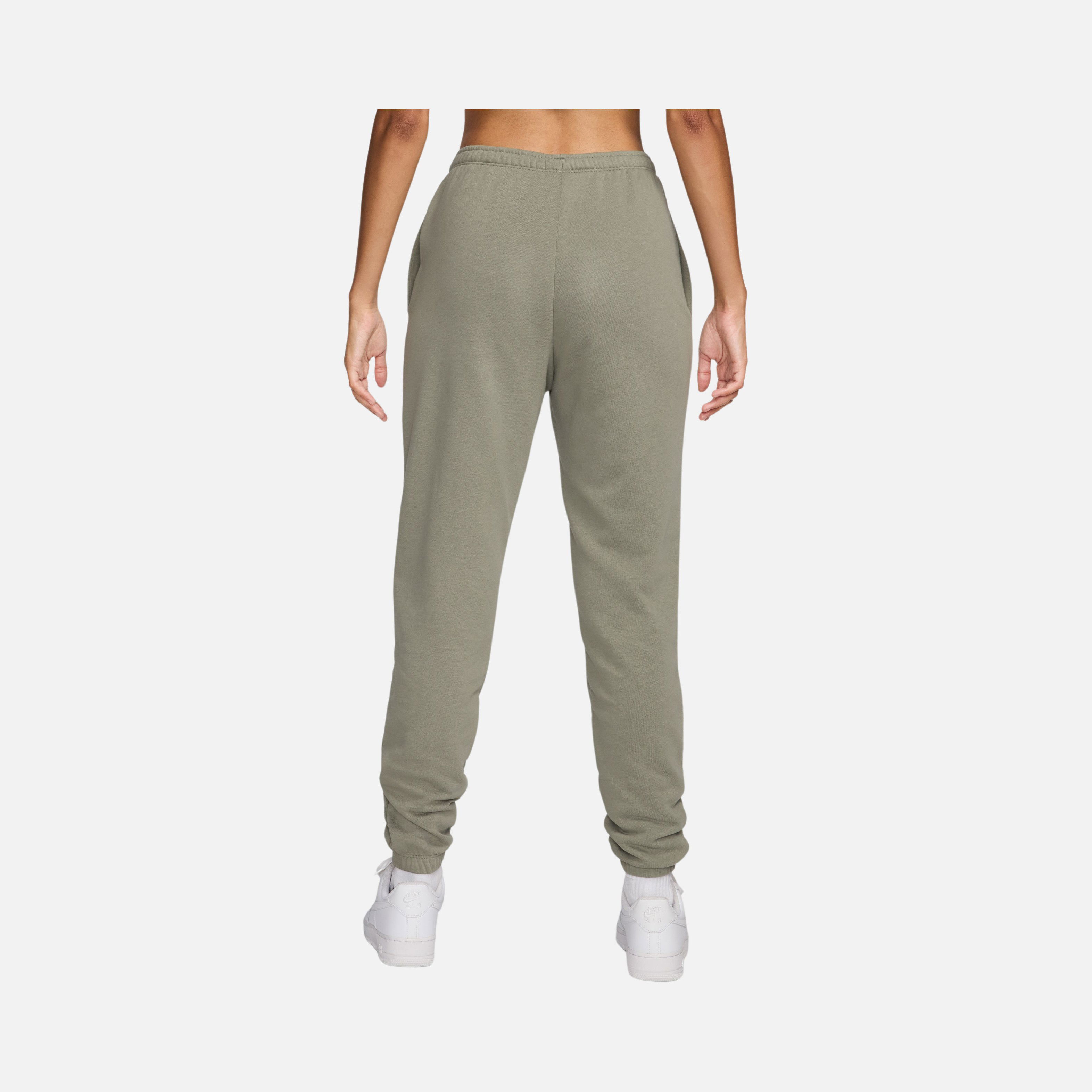 Nike Sportswear Phoenix Fleece Chill French Terry  Slim High-Waisted Kadın Eşofman Altı