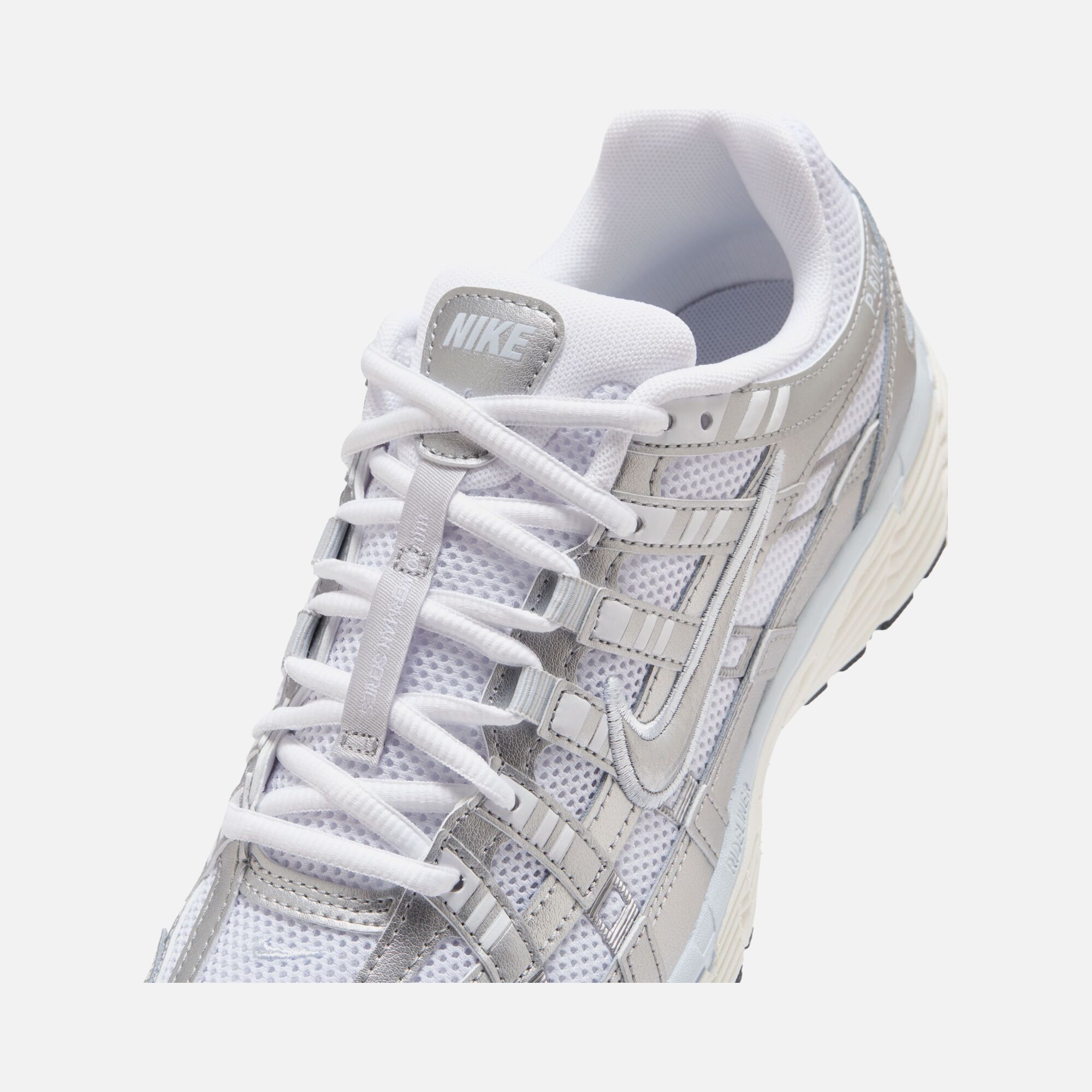 Nike Sportswear P-6000 Kadın Spor Ayakkabı