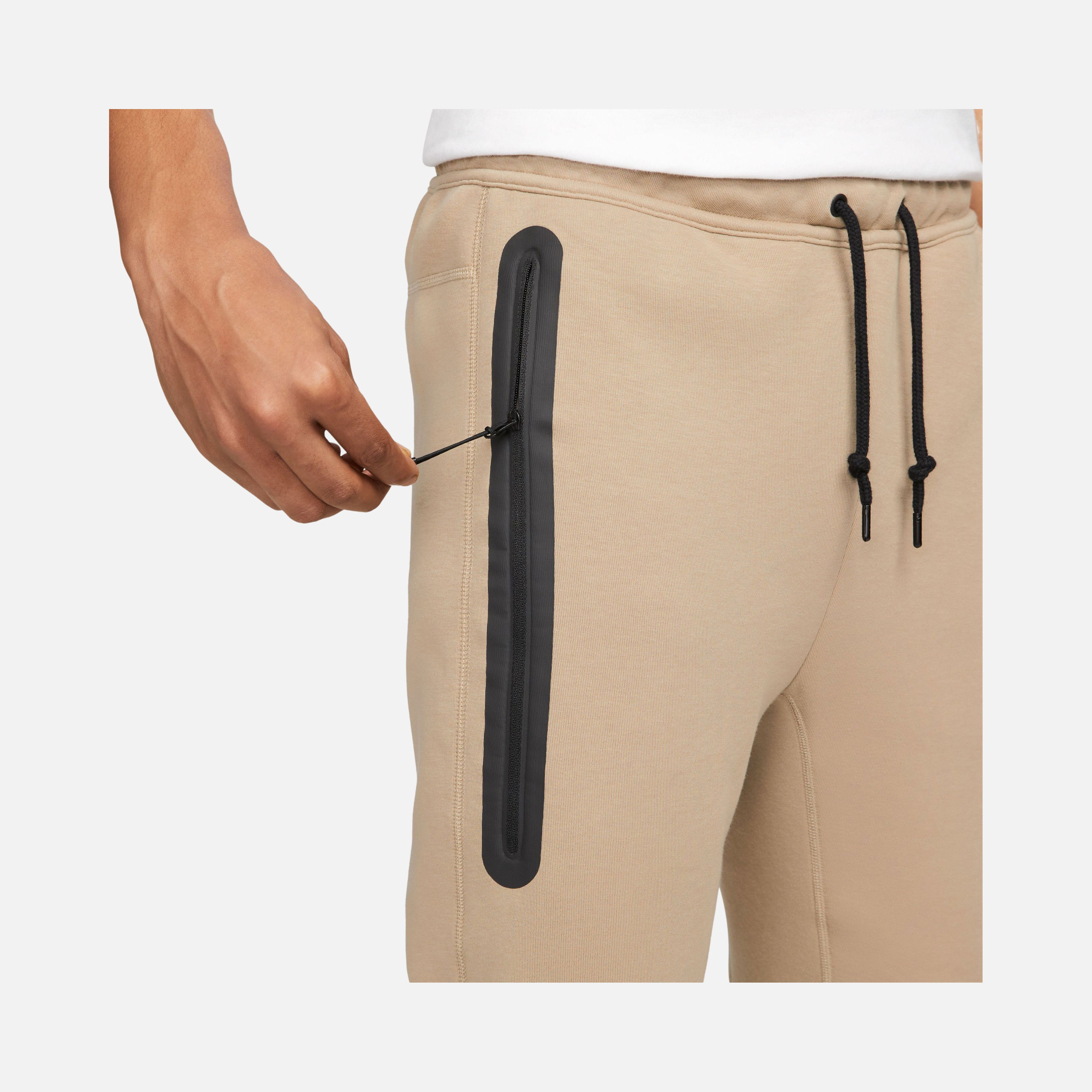 Nike Sportswear Tech Fleece SS24 Erkek Eşofman Altı