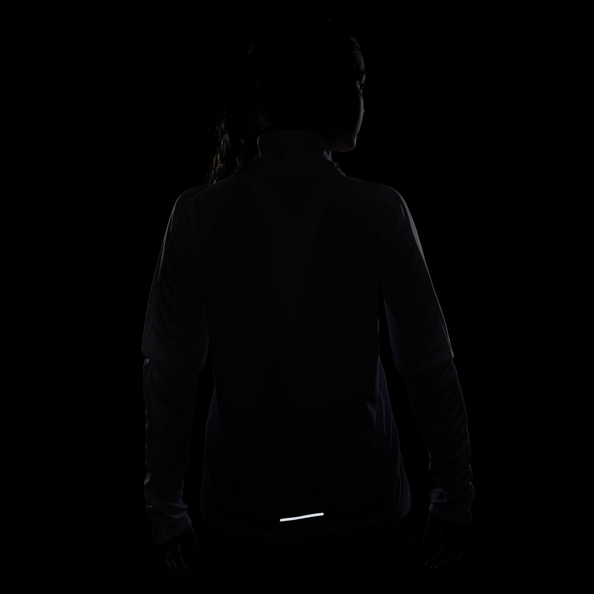 Nike Dri-FİT Swoosh Graphic Half-Zip Running Long-Sleeve Kadın Tişört