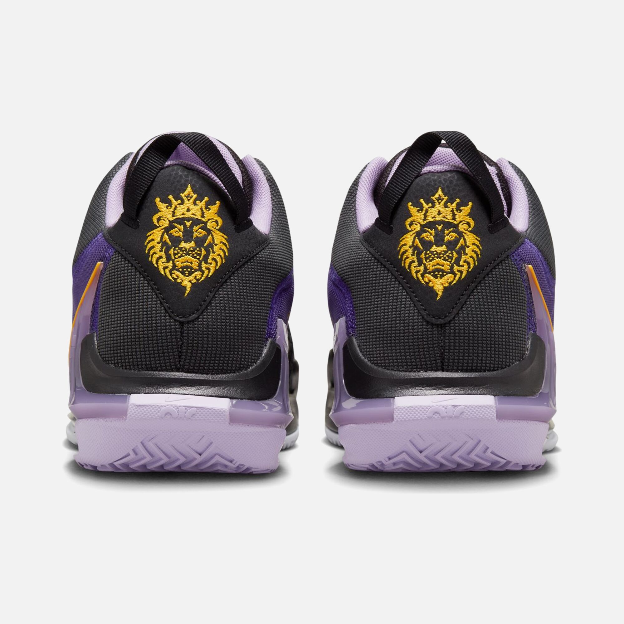 Nike LeBron James Witness VII Erkek Basketbol Ayakkabısı