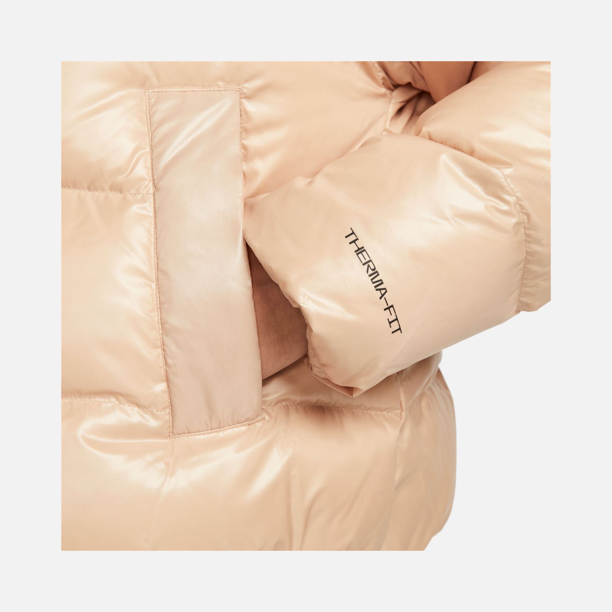 Nike Sportswear Therma-Fit City Series Full-Zip Kadın Mont