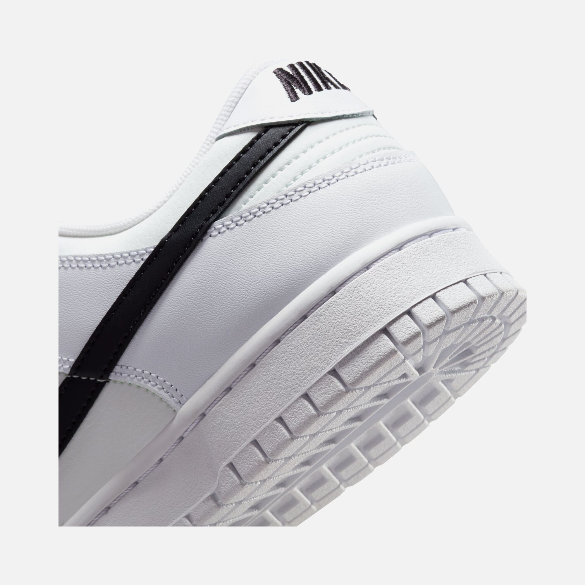 Nike Dunk Low Retro CO Erkek Spor Ayakkabı