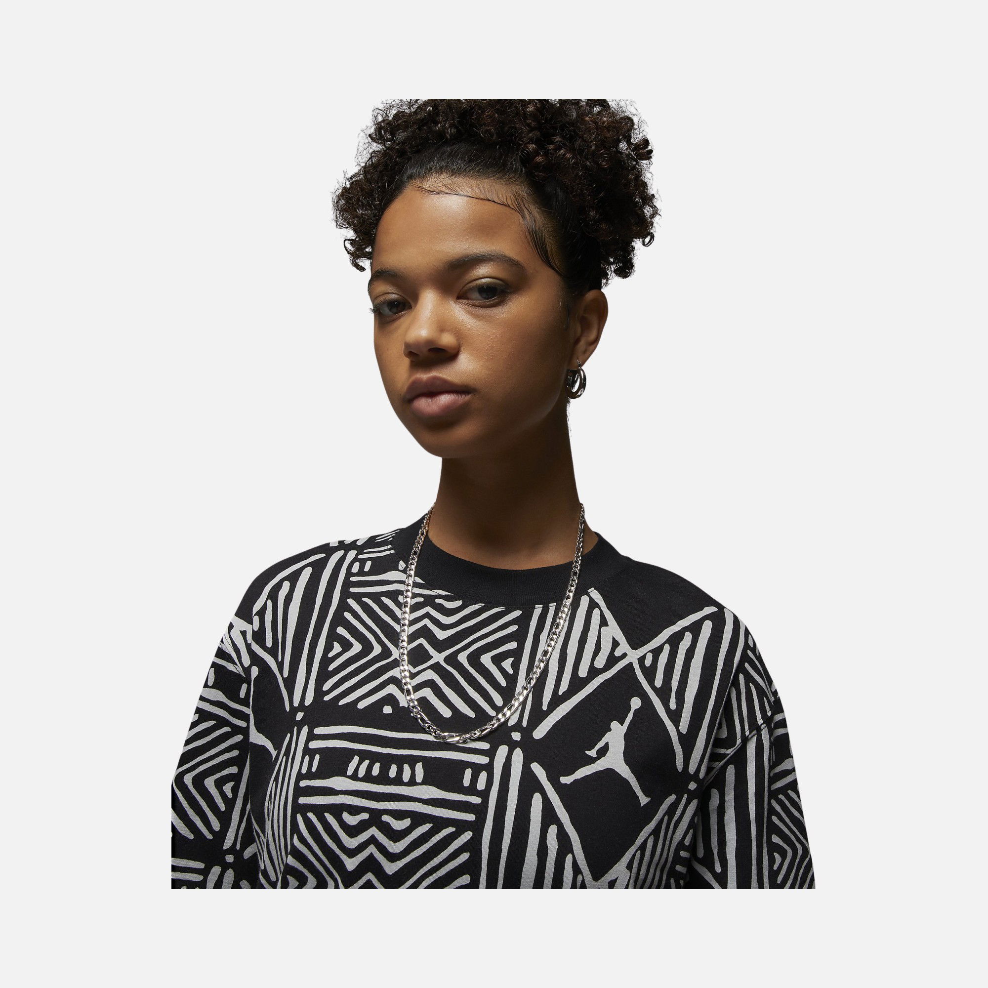 Nike Jordan All-Over Printed Graphic Core Short-Sleeve Kadın Tişört