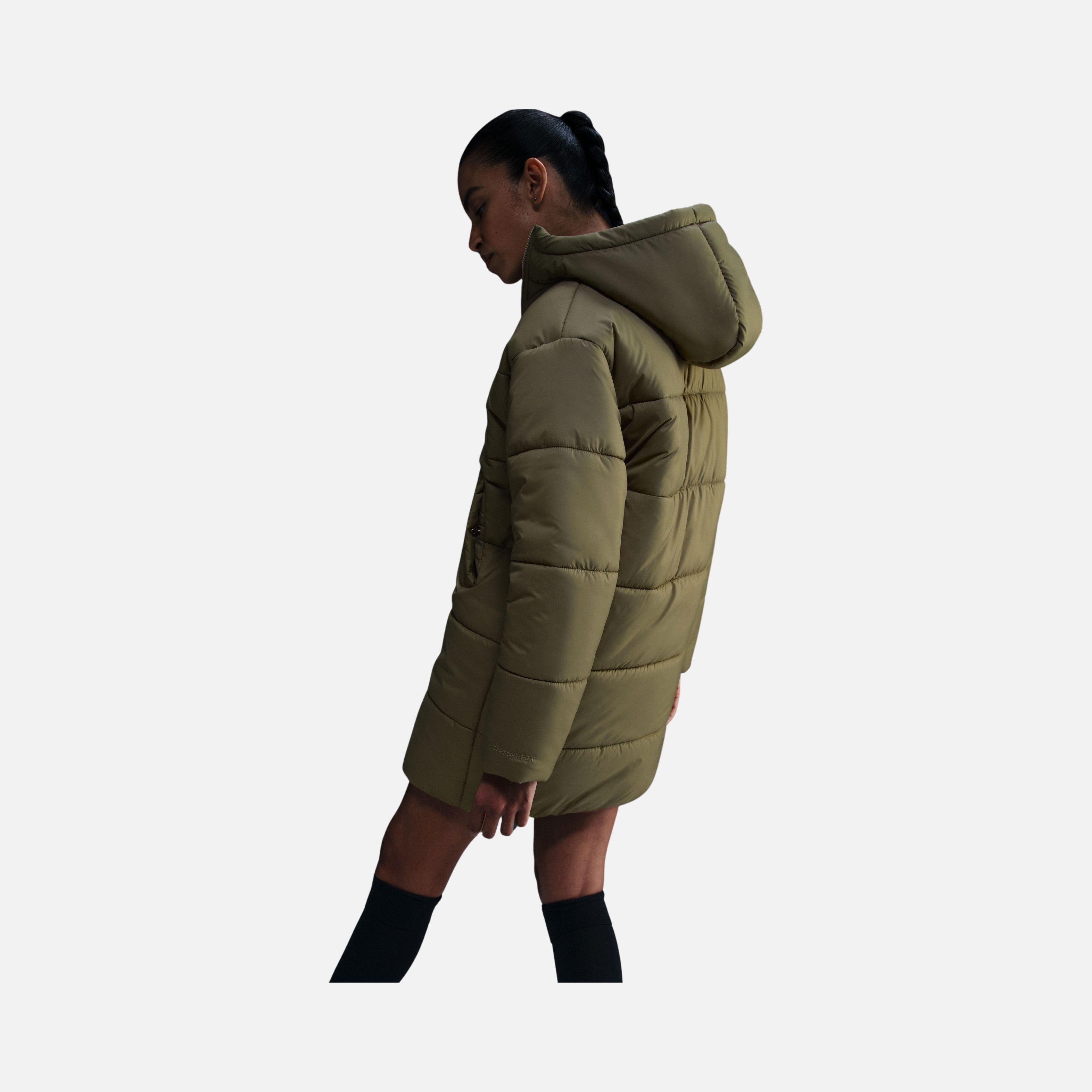 Nike Sportswear Classic Puffer Therma-Fit Loose Full-Zip Hoodie Kadın Parka