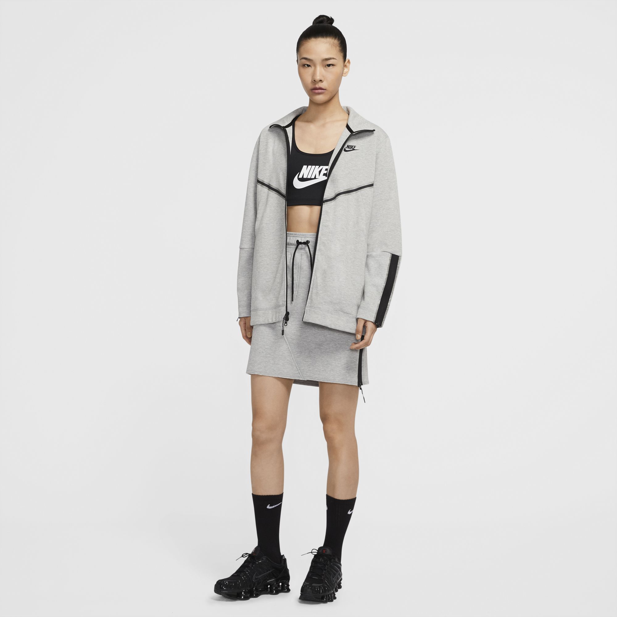 Nike Sportswear Tech Fleece Full-Zip Kadın Sweatshirt