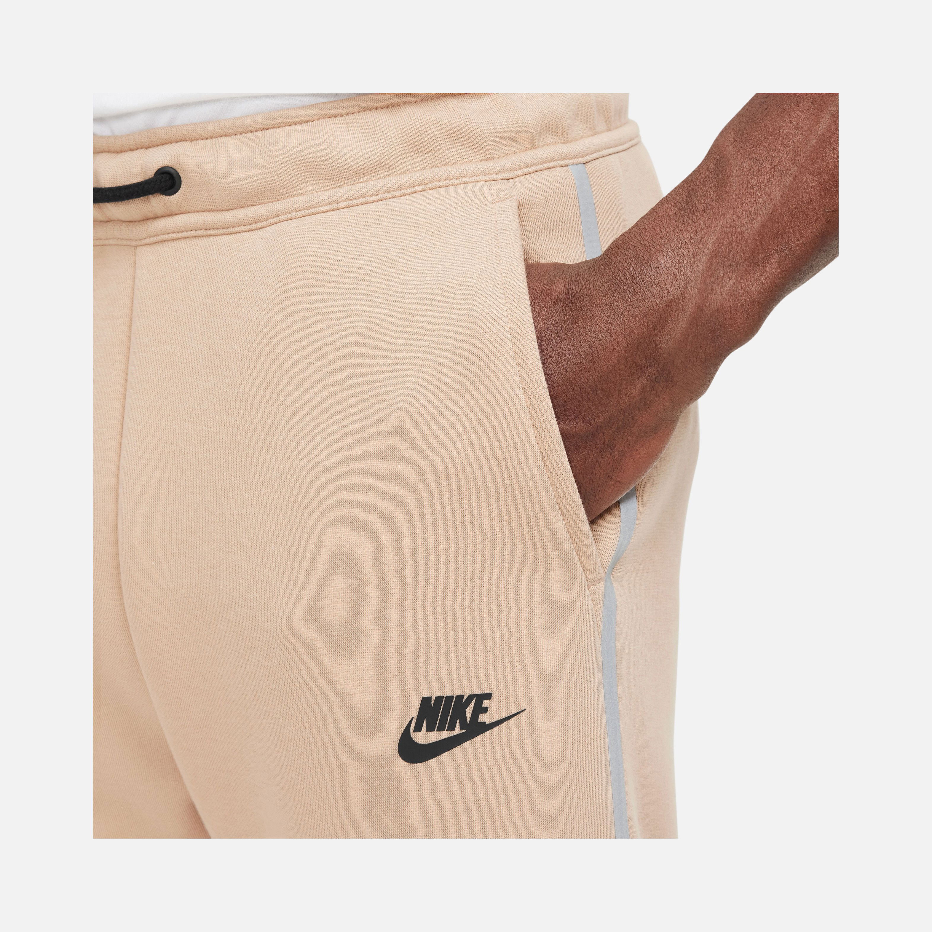 Nike Sportswear Tech Seasonal Tech Fleece+ Erkek Eşofman Altı